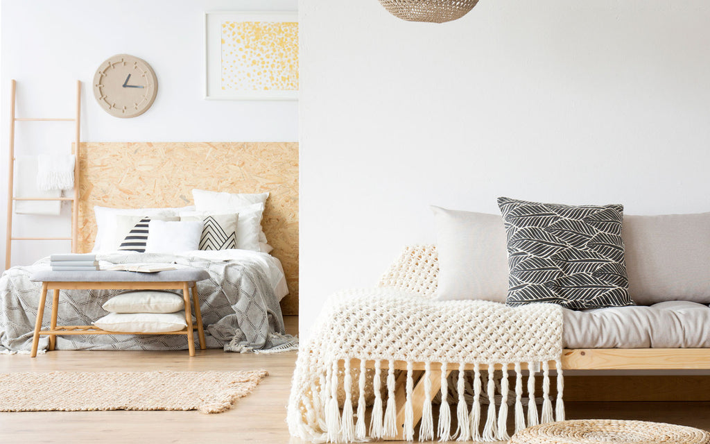 A Guide to Hanging Decorative Wall Clocks